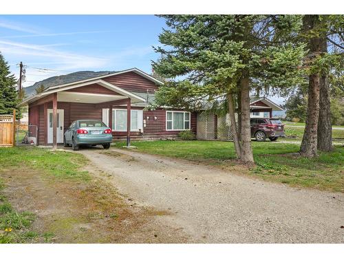 607 Christina Place, Castlegar, BC - Outdoor