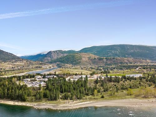 607 Christina Place, Castlegar, BC - Outdoor With Body Of Water With View