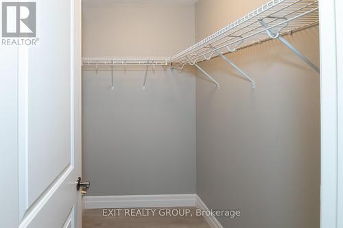69 Hillside Meadow Dr, Quinte West, ON - Indoor With Storage