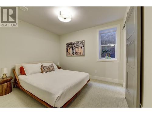775 Boynton Place, Kelowna, BC - Indoor Photo Showing Bedroom