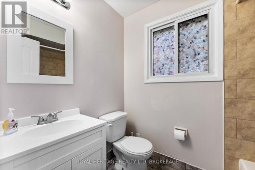 55 - 1095 Mississaga Street W, Orillia, ON - Indoor Photo Showing Bathroom