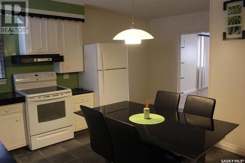 409 Mann Avenue, Radville, SK - Indoor Photo Showing Kitchen