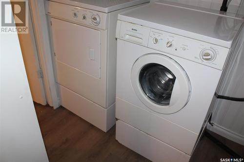 409 Mann Avenue, Radville, SK - Indoor Photo Showing Laundry Room