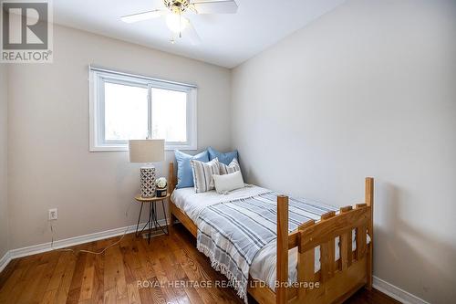 25 Alpine Lake Road, Galway-Cavendish And Harvey, ON - Indoor Photo Showing Bedroom