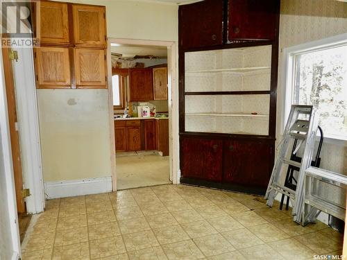 431 Coteau Street W, Moose Jaw, SK - Indoor Photo Showing Other Room