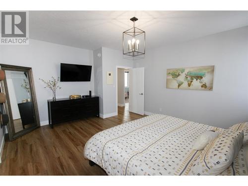 1008 87 Avenue, Dawson Creek, BC - Indoor Photo Showing Bedroom