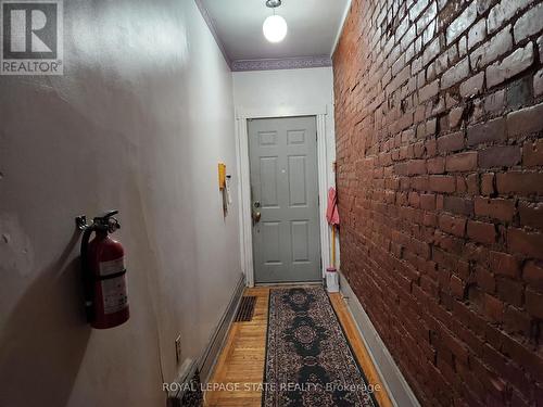 25 Gladstone Ave, Hamilton, ON - Indoor Photo Showing Other Room