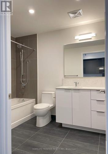 1207 - 28 Freeland Street, Toronto, ON - Indoor Photo Showing Bathroom