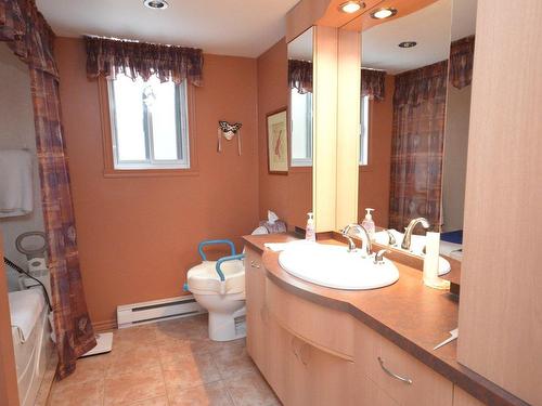 Salle de bains - 101-1031 Boul. Jean-Paul-Vincent, Longueuil (Le Vieux-Longueuil), QC - Indoor Photo Showing Bathroom