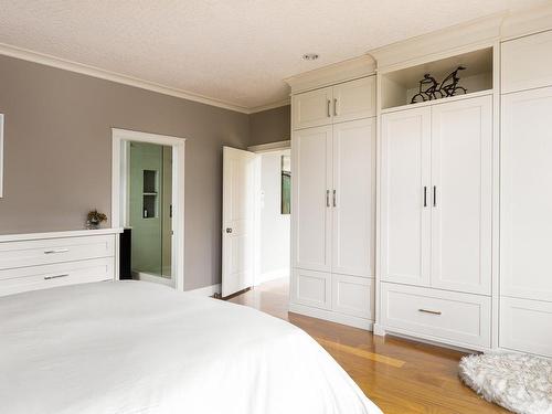 724 Bossi Pl, Saanich, BC - Indoor Photo Showing Bedroom