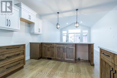106 Raycroft Drive, Belleville, ON - Indoor Photo Showing Kitchen