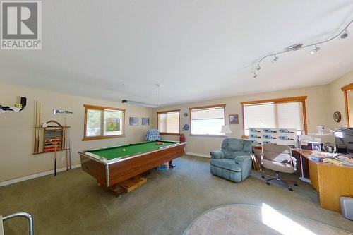 645 Badger Road, Tappen, BC - Indoor Photo Showing Other Room