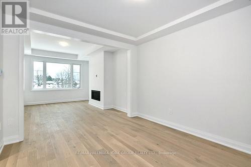 #5 -11 Bay St E, Blue Mountains, ON - Indoor Photo Showing Other Room