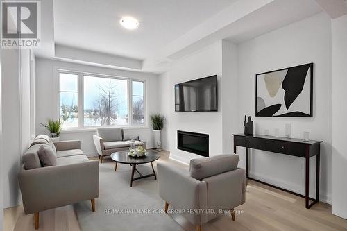#5 -11 Bay St E, Blue Mountains, ON - Indoor Photo Showing Living Room With Fireplace
