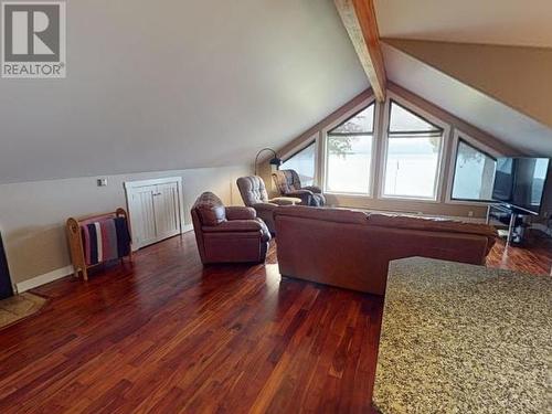 3515 Marine Ave, Powell River, BC - Indoor