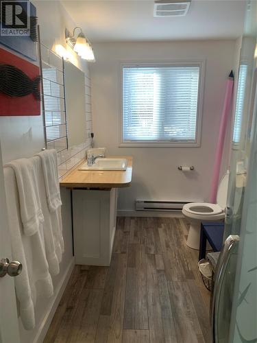 2 Rees Road, Bell Island, NL - Indoor Photo Showing Bathroom
