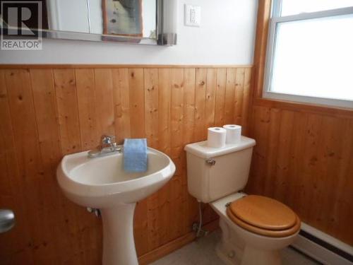 13 High Street, Baie Verte, NL - Indoor Photo Showing Bathroom