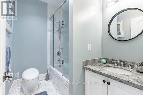 16045 Kennedy Road N, Caledon, ON - Indoor Photo Showing Bathroom