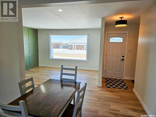 515 13Th Avenue Ne, Swift Current, SK - Indoor Photo Showing Dining Room