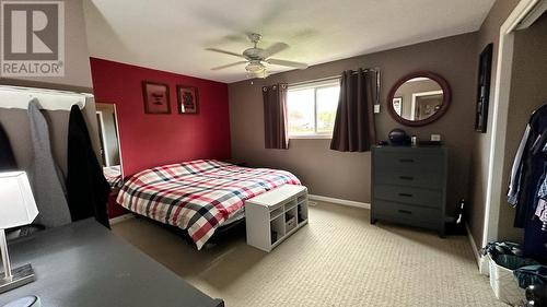 405 Froelich Road, Kelowna, BC - Indoor Photo Showing Bedroom
