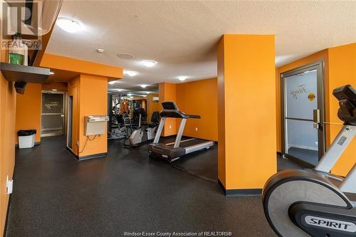 75 Riverside Drive West Unit# 505, Windsor, ON - Indoor Photo Showing Gym Room