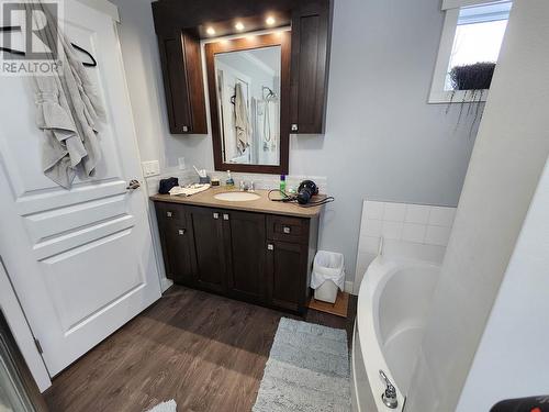8439 Archie Drive, Burns Lake, BC - Indoor Photo Showing Bathroom