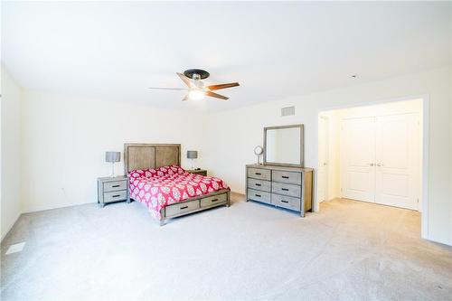 20 Whithorn Crescent, Caledonia, ON - Indoor Photo Showing Bedroom
