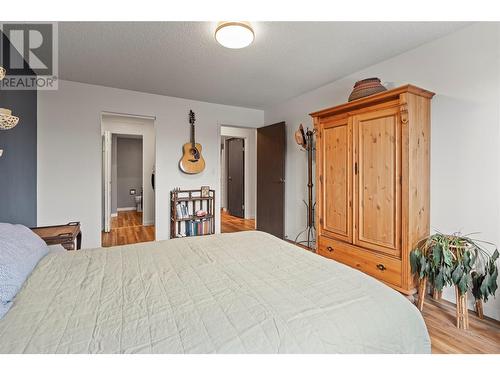 3901 32 Avenue Unit# 201, Vernon, BC - Indoor Photo Showing Bedroom