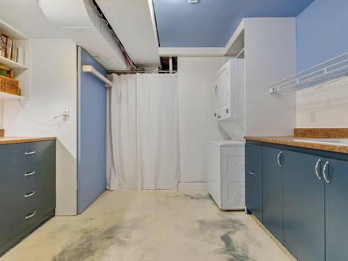 Salle de lavage - 471 Carré D'Effingham, Sainte-Thérèse, QC - Indoor Photo Showing Laundry Room