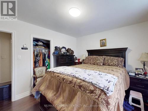 760 Phillip Murray Ave, Oshawa, ON - Indoor Photo Showing Bedroom