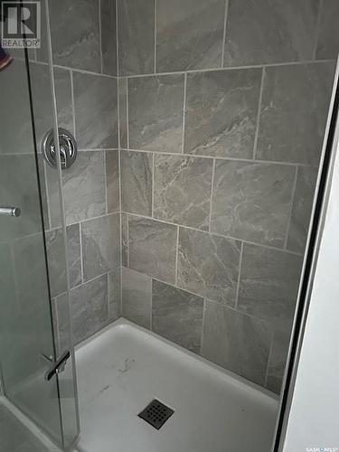 1010 Waskos Drive, Lac La Ronge, SK - Indoor Photo Showing Bathroom