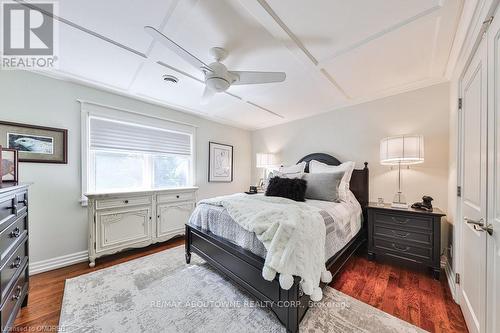 499 Lakeshore Road E, Oakville, ON - Indoor Photo Showing Bedroom