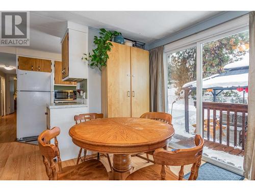 1522 Belgo Road, Kelowna, BC - Indoor Photo Showing Dining Room