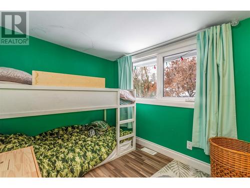 1522 Belgo Road, Kelowna, BC - Indoor Photo Showing Bedroom