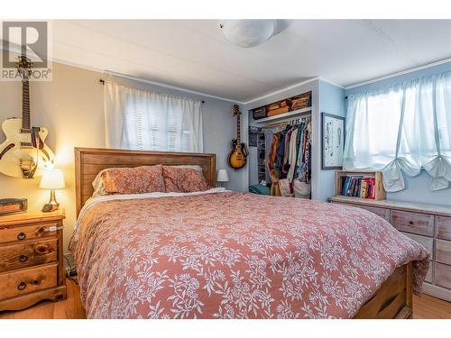 1522 Belgo Road, Kelowna, BC - Indoor Photo Showing Bedroom