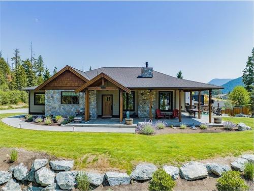 7375 Lakefront Dr, Lake Cowichan, BC - Outdoor