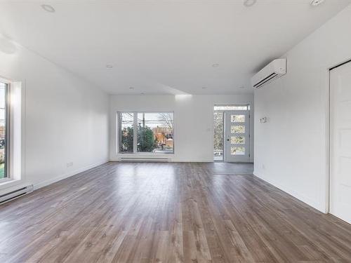 Vue d'ensemble - 410  - 414 Rue Jacques-Cartier S., Saint-Jean-Sur-Richelieu, QC - Indoor Photo Showing Living Room