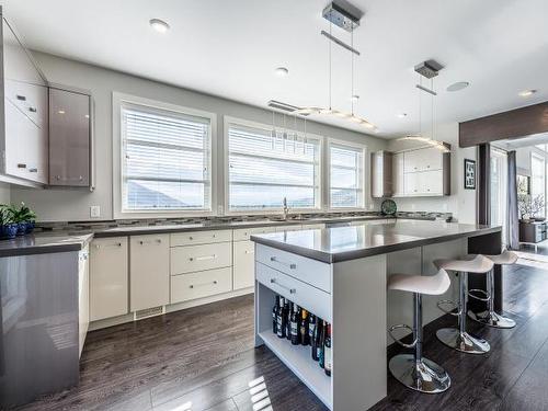 3570 Sage Drive, Kamloops, BC - Indoor Photo Showing Kitchen With Upgraded Kitchen