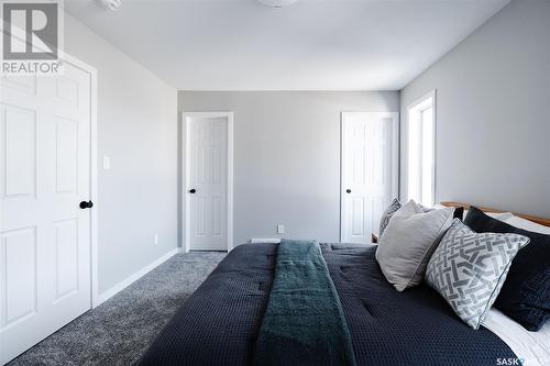 5210 Squires Road, Regina, SK - Indoor Photo Showing Bedroom