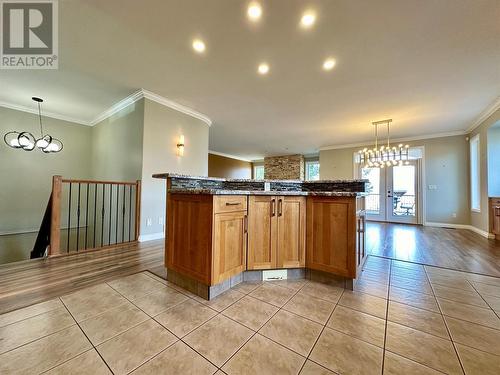 16 Chardonnay Court, Osoyoos, BC - Indoor Photo Showing Other Room