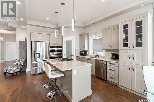758 Kloppenburg Court, Saskatoon, SK - Indoor Photo Showing Kitchen With Upgraded Kitchen