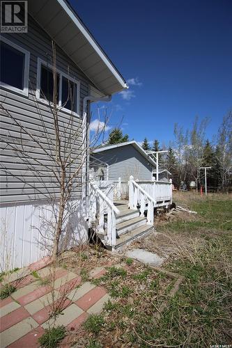 104 5Th Street W, Climax, SK - Outdoor