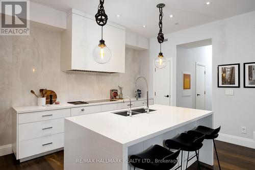 #423 -43 Hanna Ave, Toronto, ON - Indoor Photo Showing Kitchen With Double Sink With Upgraded Kitchen