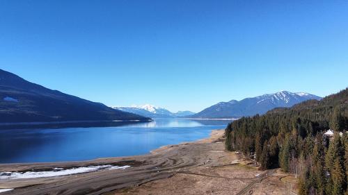 534 Bayview Road, Nakusp, BC - Outdoor With Body Of Water With View
