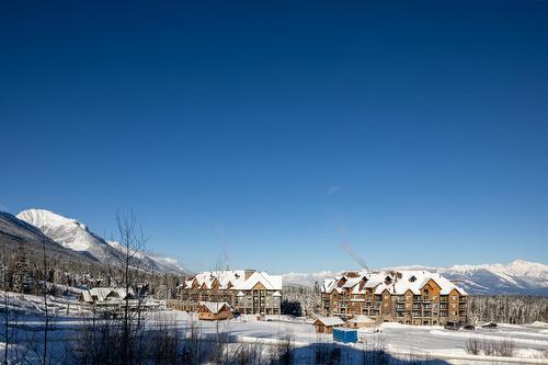 208 - 1545 Kicking Horse Trail, Golden, BC - Outdoor With View
