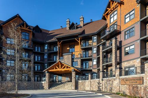 208 - 1545 Kicking Horse Trail, Golden, BC - Outdoor With Facade