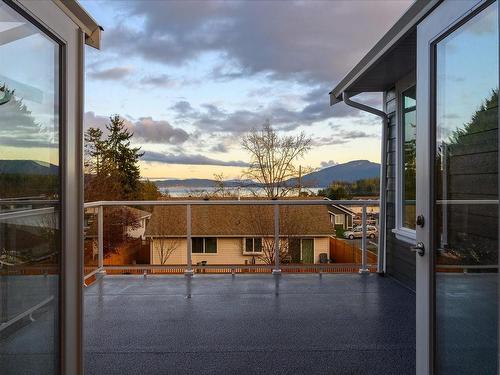 8143 Edmund St, Crofton, BC - Outdoor With View With Exterior