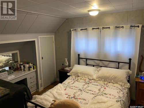 632 8Th Street E, Prince Albert, SK - Indoor Photo Showing Bedroom