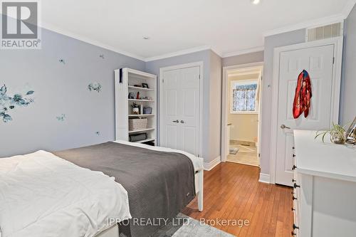 32 Agnes St, Caledon, ON - Indoor Photo Showing Bedroom
