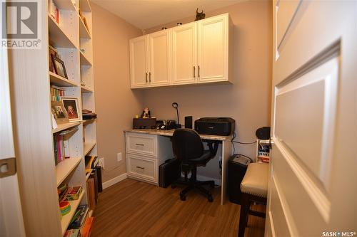 406 516 4Th Street E, Nipawin, SK - Indoor Photo Showing Office